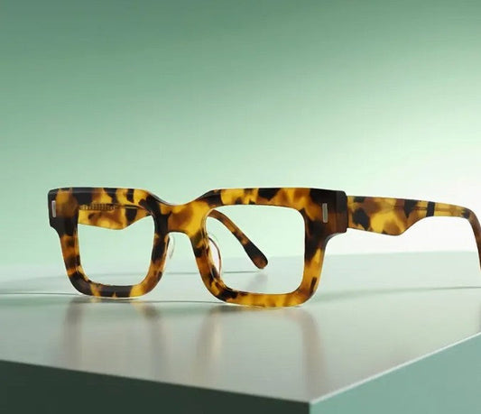 Laura iGlowe Fashion Eye Wear