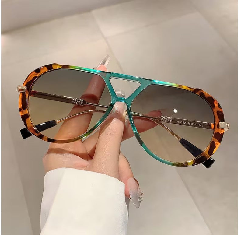 Bold Cobalt & Tortoise Frames iGlowe Fashion Eye Wear