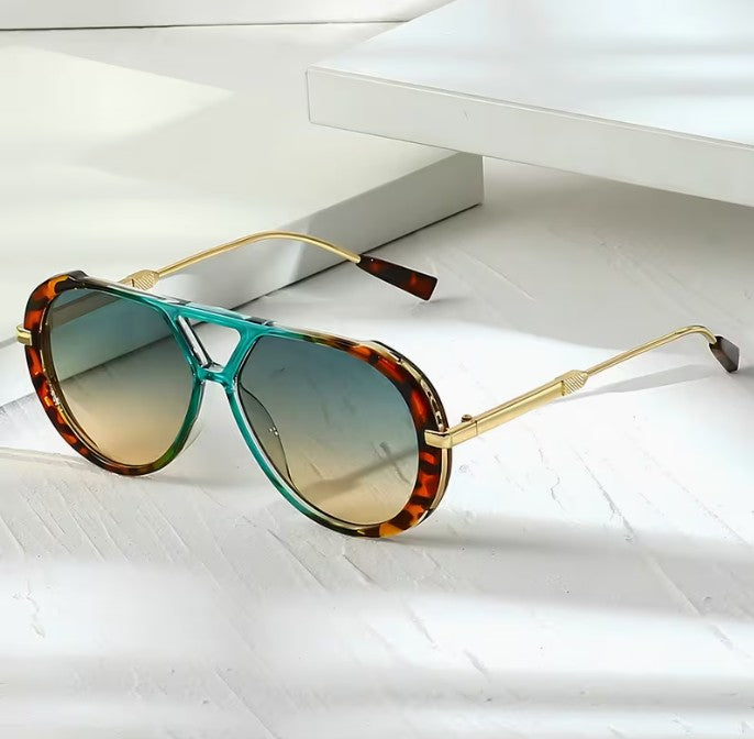 Bold Cobalt & Tortoise Frames iGlowe Fashion Eye Wear